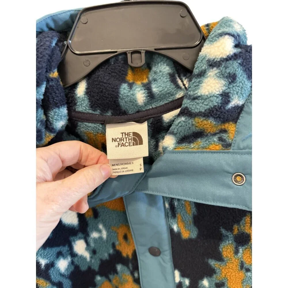 The North Face Mens S Hooded Fleece Pullover 1/4 button Jacket Multicolor